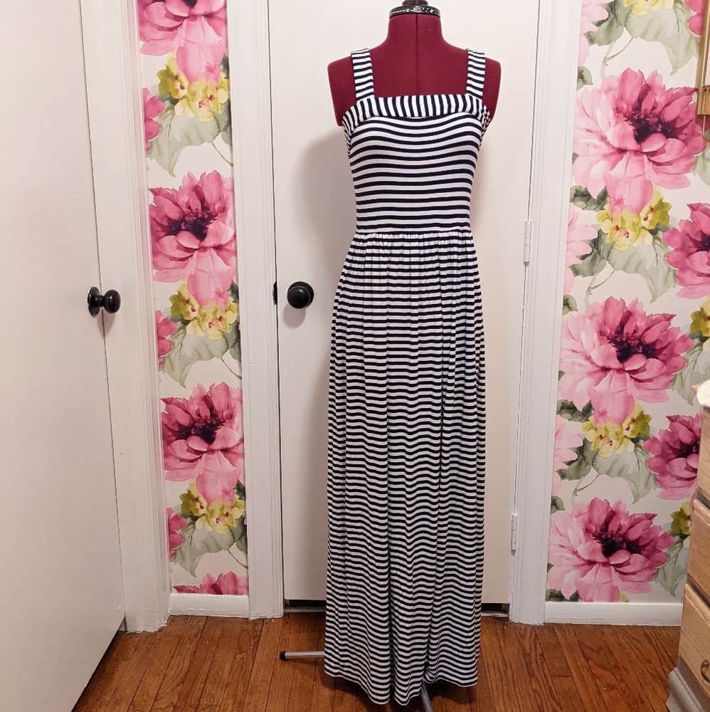 Blue and white stripe maxi